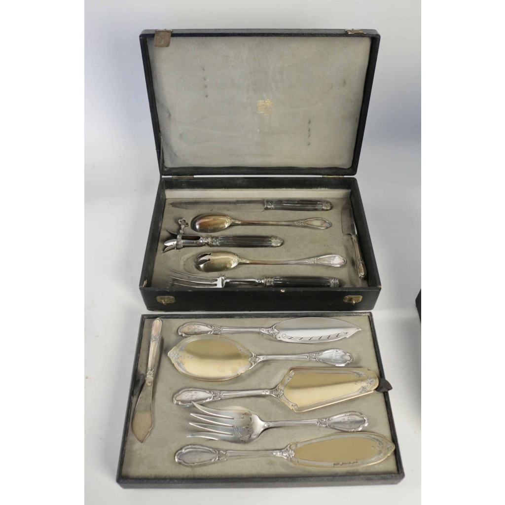 Henin & Cie French Sterling Silver Dinner Flatware 74 Pieces, circa 1880 | Biron Henin & Cie French Sterling Silver Dinner Flatware 74 Pieces, circa 1880