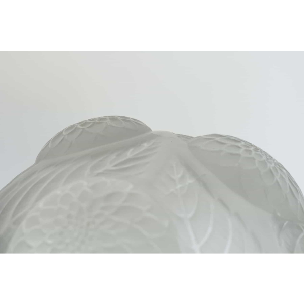René Lalique « Dalhias » Table Lamp on Silver Bronze Base | Biron René Lalique "Dalhias" Table Lamp on Silver Bronze Base