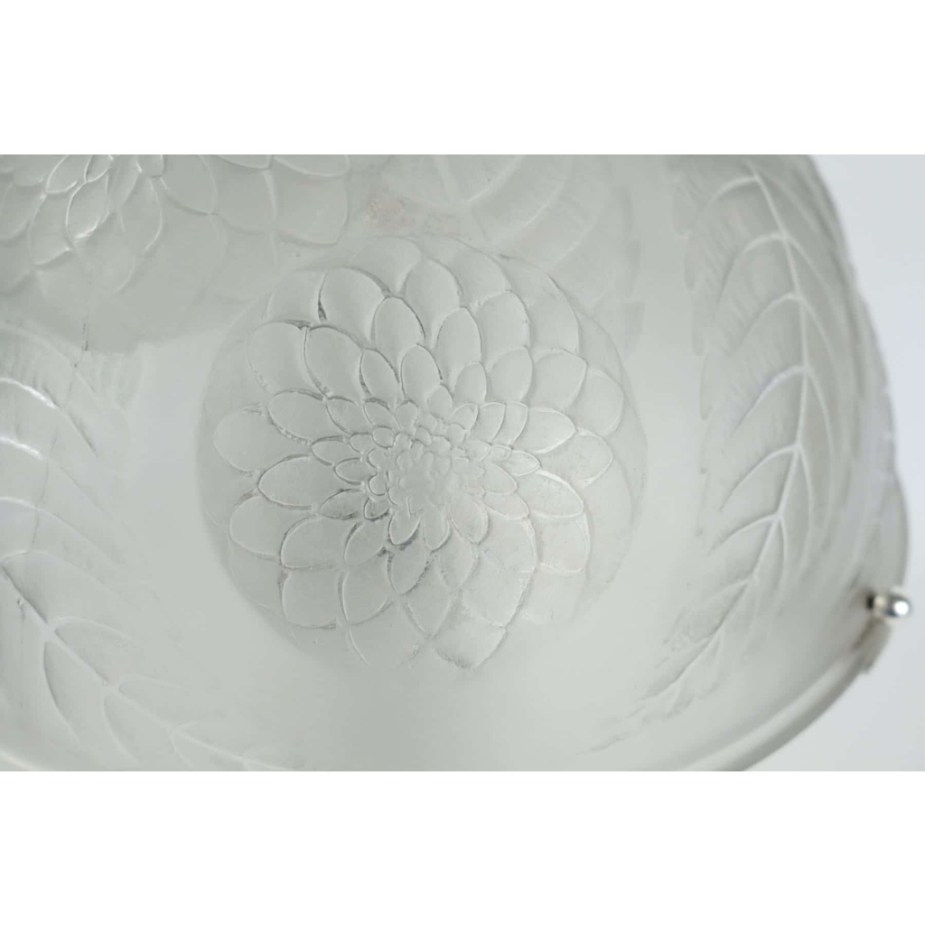 René Lalique « Dalhias » Table Lamp on Silver Bronze Base | Biron René Lalique "Dalhias" Table Lamp on Silver Bronze Base