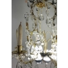 Lustre de style Louis XV en pampilles du XIXème siècle, très beau travail avec une lumière indirecte, 12 lumières. | Biron Lustre de style Louis XV en pampilles du XIXème siècle, très beau travail avec une lumière indirecte, 12 lumières.