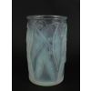 René Lalique (1860-1945) Porte pinceaux « lauriers »opalescent | Biron |||