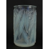 René Lalique (1860-1945) Porte pinceaux « lauriers »opalescent | Biron René Lalique (1860-1945) Porte pinceaux "lauriers"opalescent