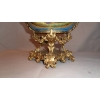 Coupe en porcelaine sur monture de bronze. Réf: 256. | Biron Coupe en porcelaine sur monture de bronze. Réf: 256.