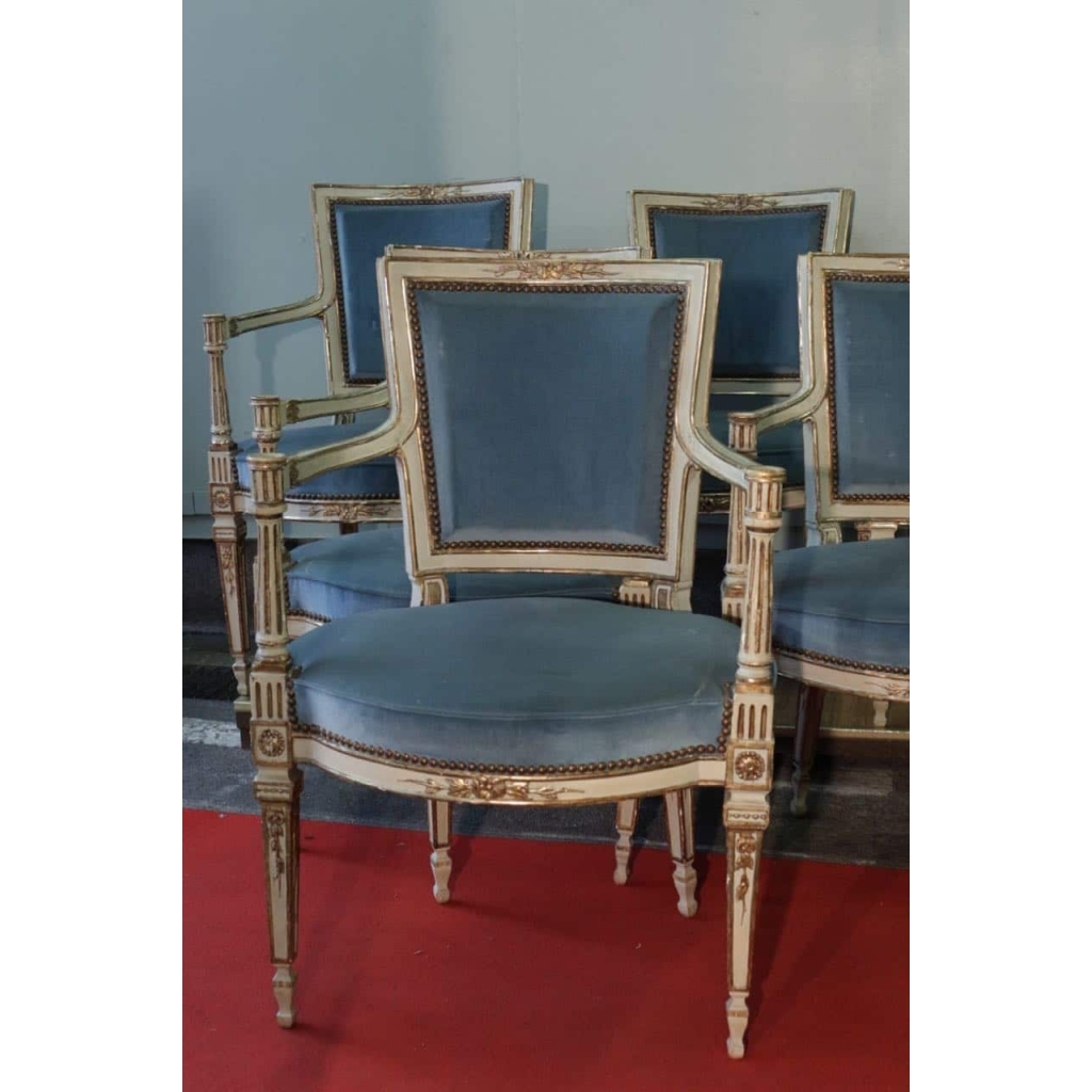 Série de dix fauteuils Italiens du XIX ème siècle | Biron Série de dix fauteuils Italiens du XIX ème siècle