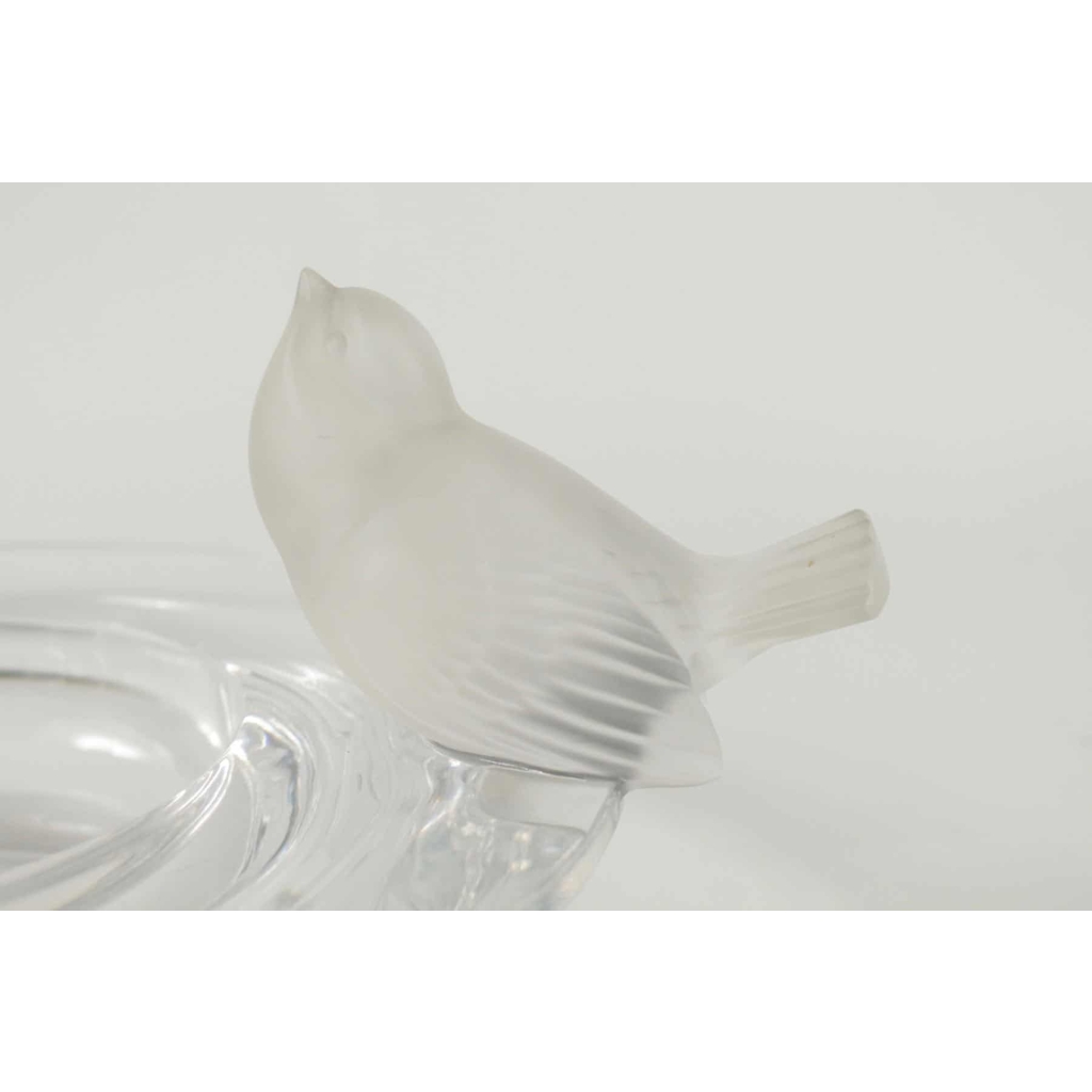 René Lalique (1860 – 1945) « Coupe 2 moineaux moqueurs » | Biron René Lalique (1860 - 1945) "Coupe 2 moineaux moqueurs"