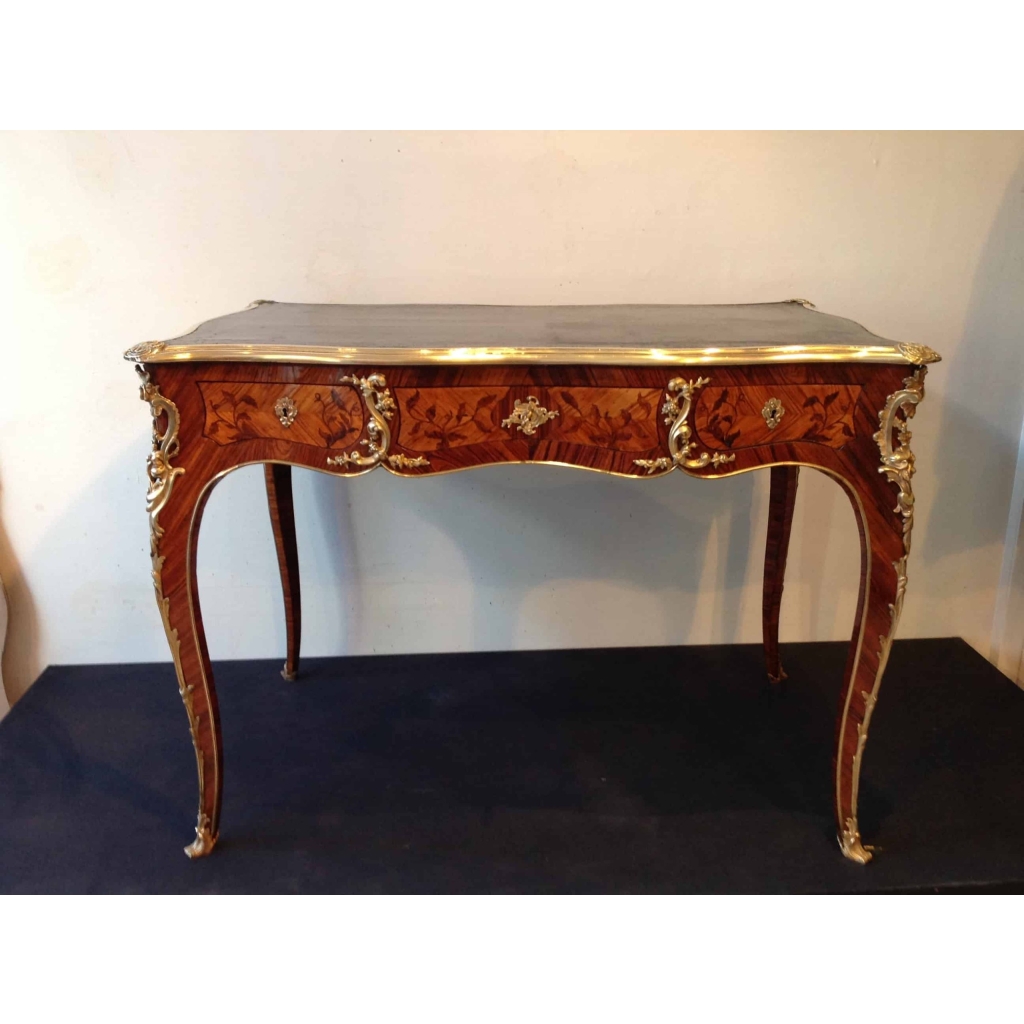 Bureau de dame d’après BVRB 3