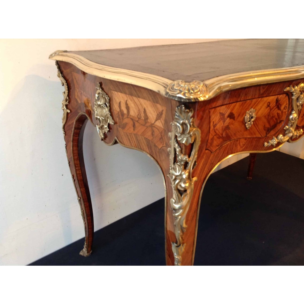 Bureau de dame d’après BVRB 5