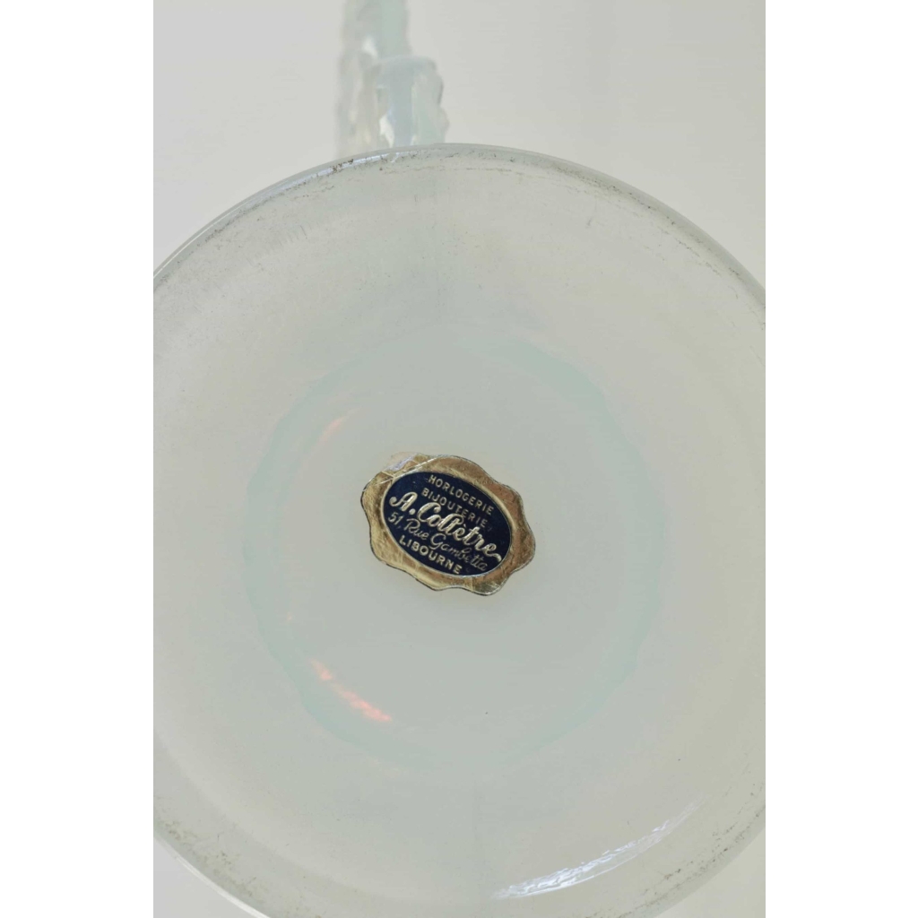 Pierre D’Avesn (1901-1990) vase opalescent | Biron Pierre D'Avesn (1901-1990) vase opalescent