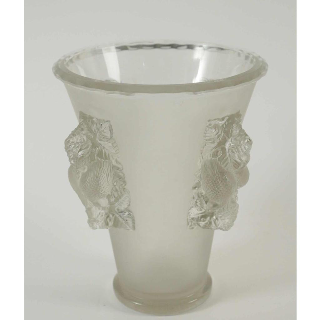 René LALIQUE (1860-1945) Saint-Émilion Vase | Biron René LALIQUE (1860-1945) Saint-Émilion Vase