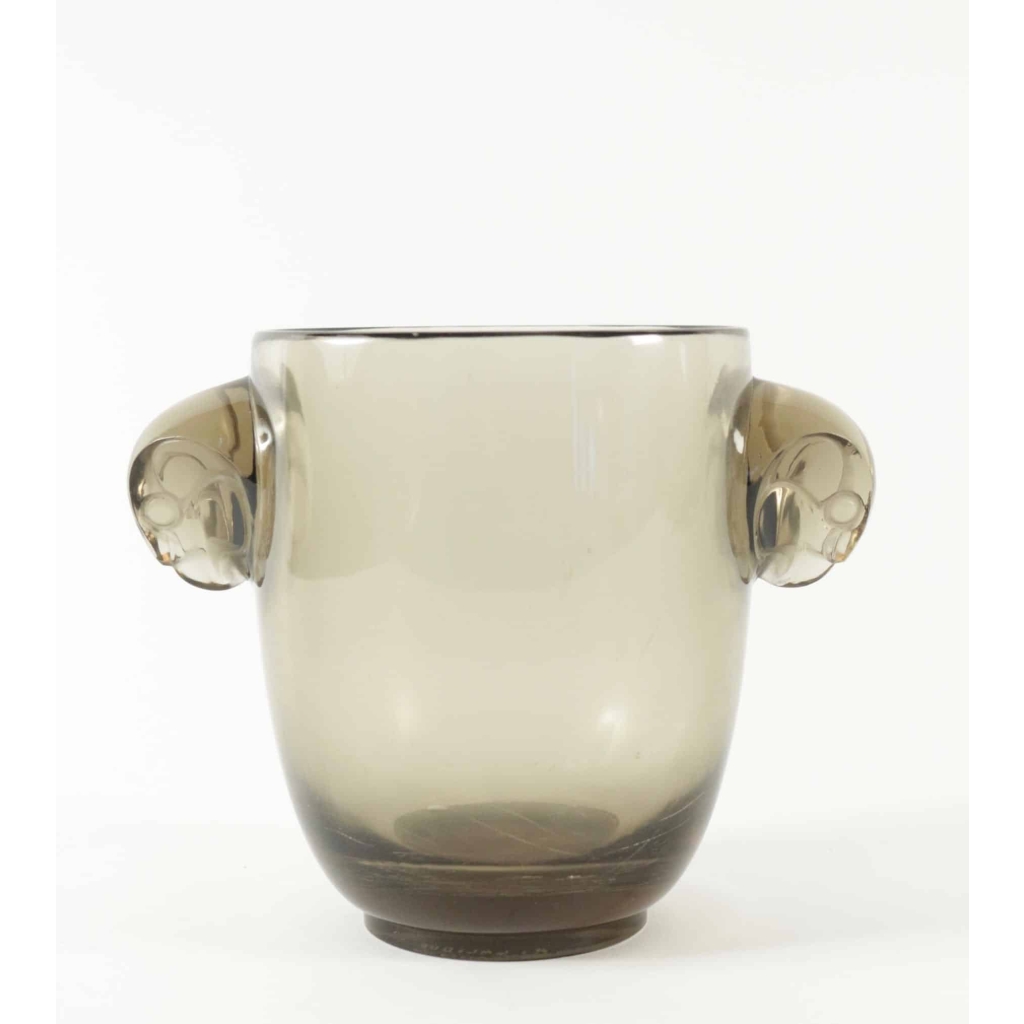 René LALIQUE « Albert », dit aussi « Deux têtes de faucon » Vase (1925) | Biron |||||