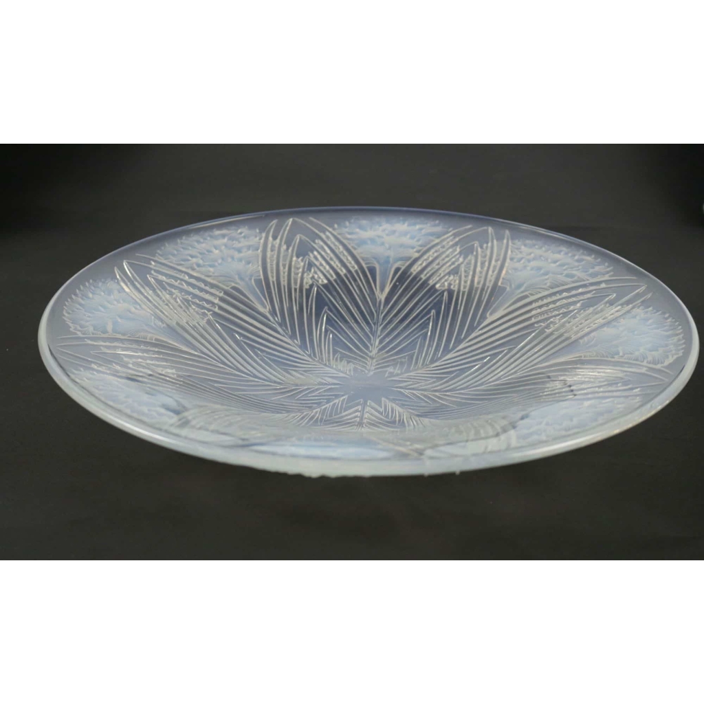 René Lalique coupe « oeillet » Opalescente | Biron René Lalique coupe "oeillet" Opalescente