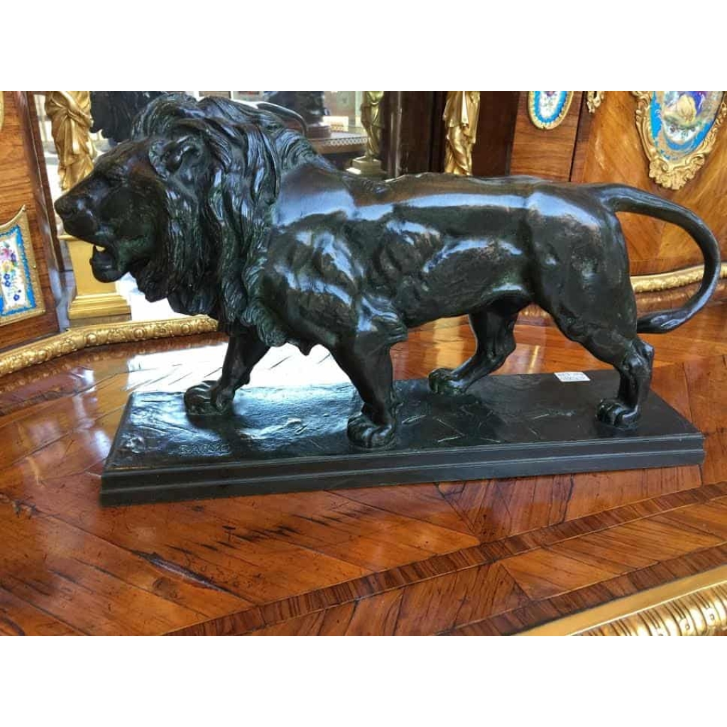 Bronze à patine brune « Lion » signé de BARYE. Réf: 179 | Biron ||
