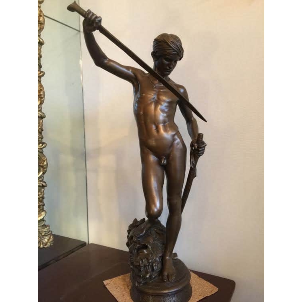 Bronze « DAVID VAINQUEUR DE GOLIATH », signé Antonin Mercier. Réf: 393 | Biron |||||