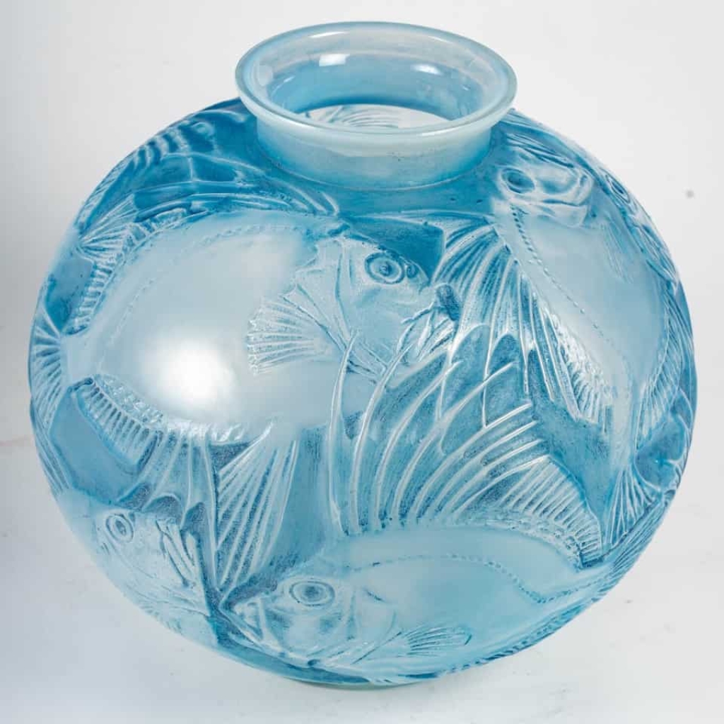 René Lalique : Vase « Poissons » Opalescent | Biron René Lalique : Vase « Poissons » Opalescent