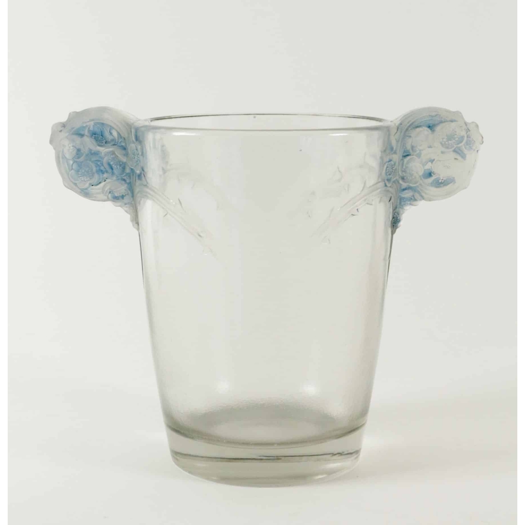 René LALIQUE – Vase « Chamarande » – 1926 – | Biron |||||||