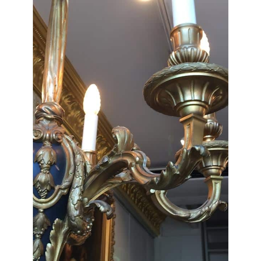 Lustre en bronze doré et bois peint, à 6 bras de lumières. Réf: 351 | Biron Lustre en bronze doré et bois peint, à 6 bras de lumières. Réf: 351