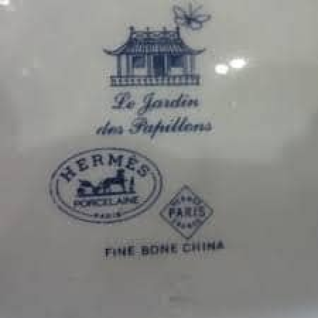 Hermes Tête à tête « le Jardin Des Papillons » | Biron Hermes Tête à tête "le Jardin Des Papillons"