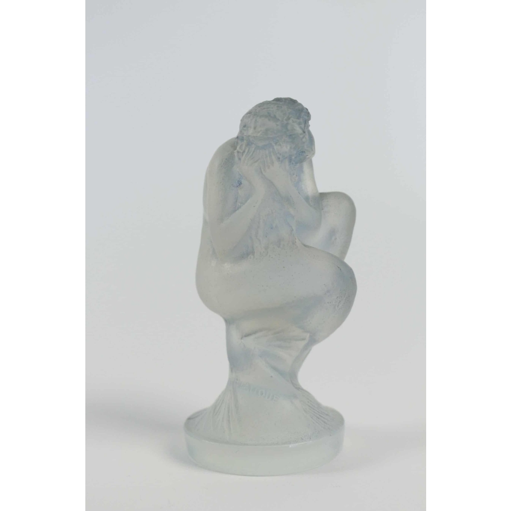 RENE LALIQUE (1860-1945) Statuette «Sirène» bouchon de radiateur | Biron |||||||
