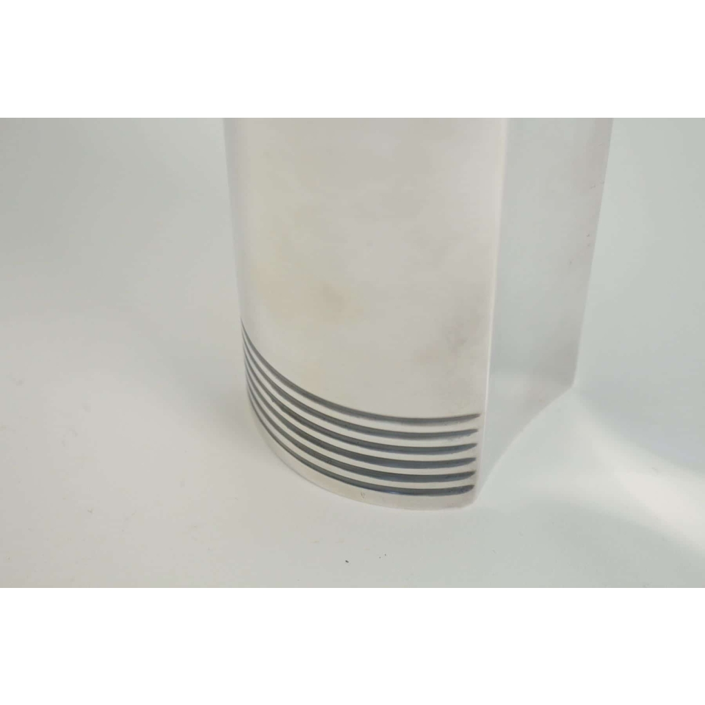 Art Deco cocktail shaker by Folke Arström(1907-1997) | Biron Art Deco cocktail shaker by Folke Arström(1907-1997)