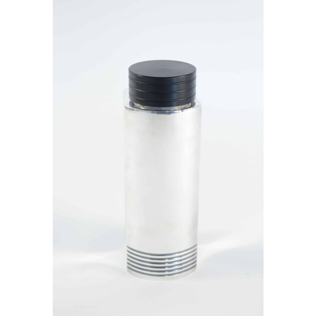 Art Deco cocktail shaker by Folke Arström(1907-1997) | Biron Art Deco cocktail shaker by Folke Arström(1907-1997)