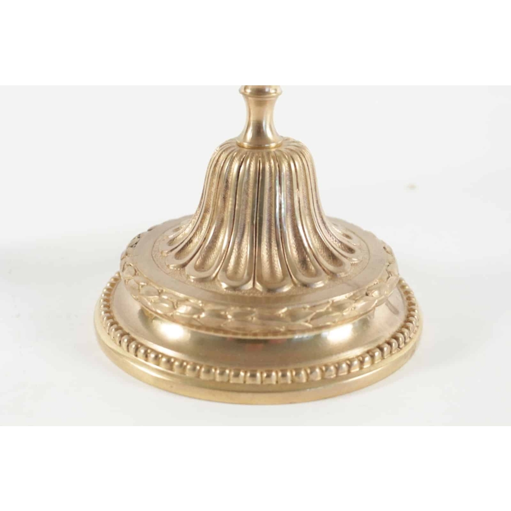 Paire de Candélabre de style Louis XV en bronze doré, 19ème siècle, époque napoléon III