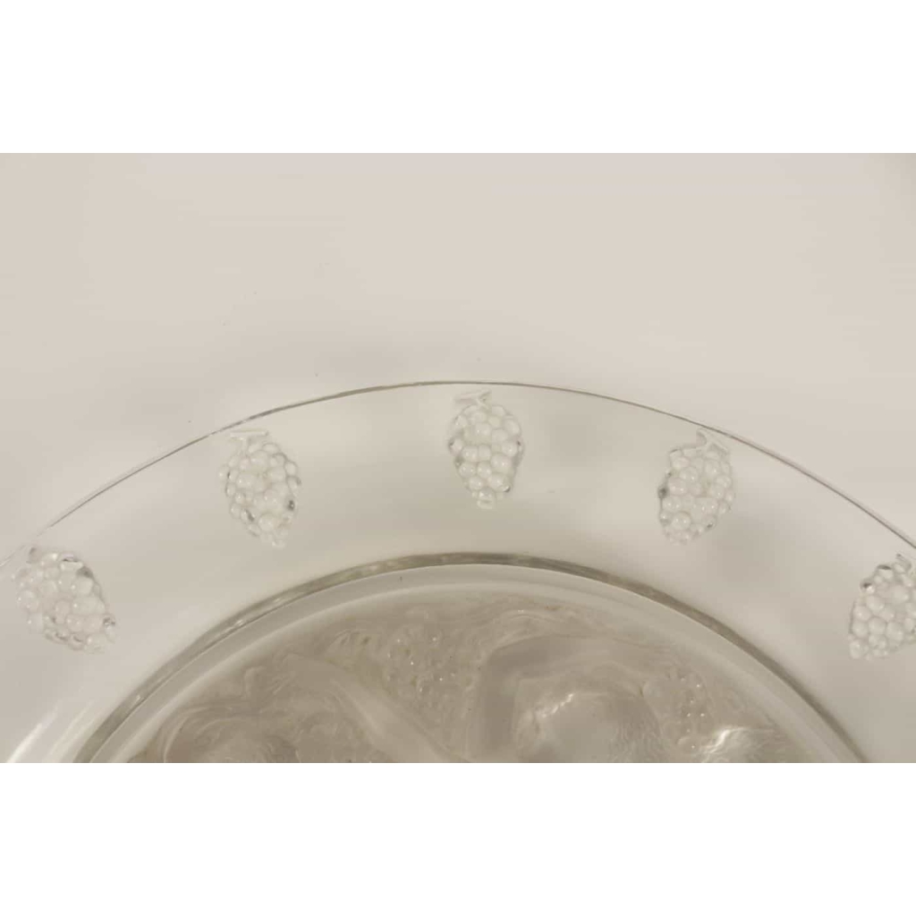 René Lalique Plat « Côte d’or » | Biron René Lalique Plat "Côte d'or"