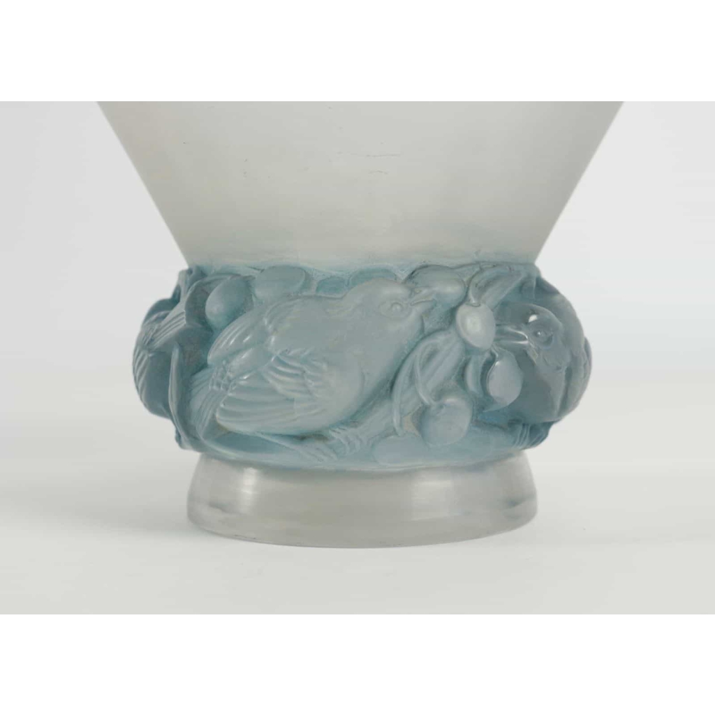René Lalique Vase « Pinsons » | Biron René Lalique Vase "Pinsons"