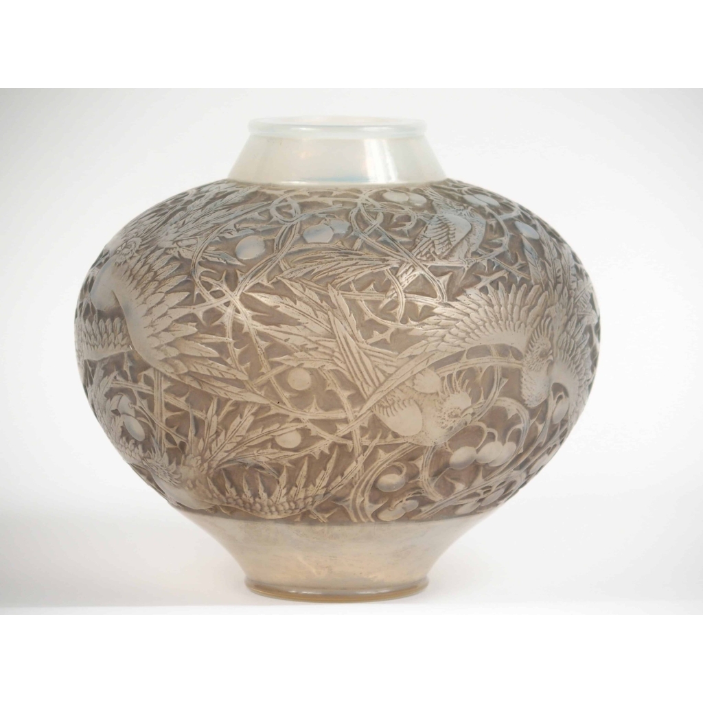 René Lalique Vase « ARAS » Opalescent | Biron |