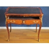 Bureau d'époque Napoléon III (1848 - 1870) de style Louis XV.