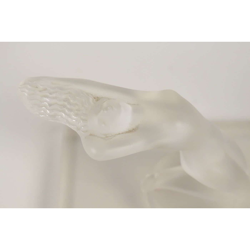 René Lalique Paire de Serres Livres « Chrisis » | Biron René Lalique Paire de Serres Livres "Chrisis"