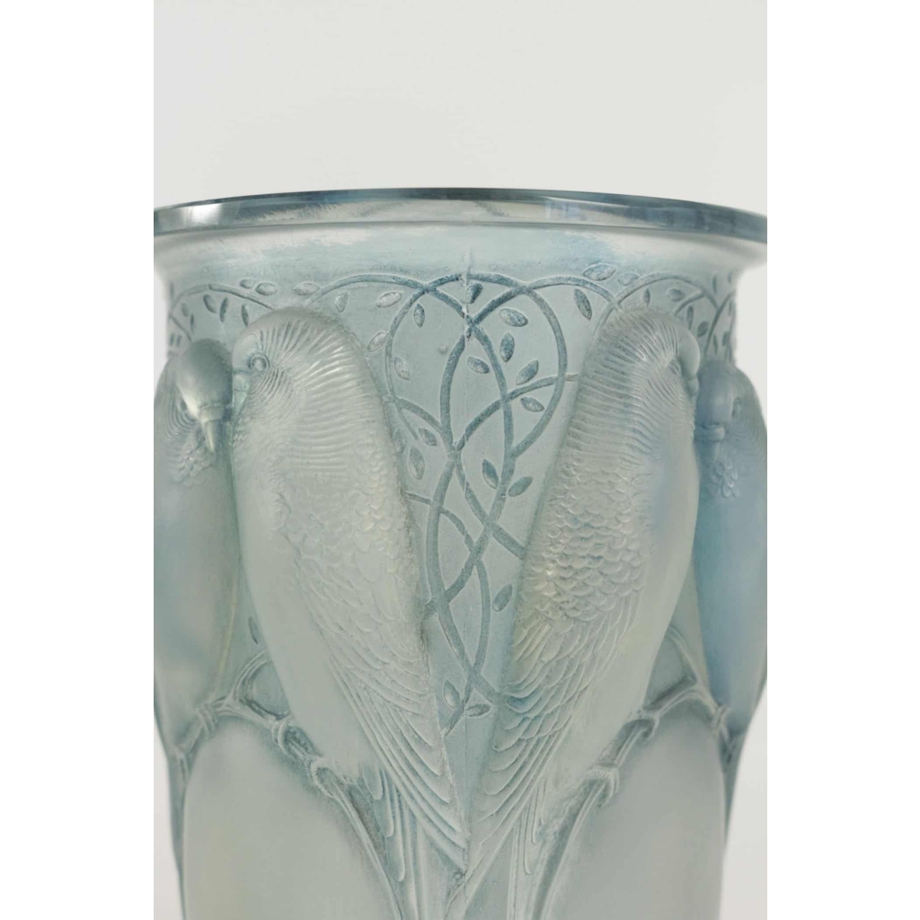 René lalique Vase Opalescent « Ceylan » | Biron René lalique Vase Opalescent "Ceylan"