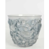 René Lalique Vase « Avallon » patiné Bleu | Biron |||||||