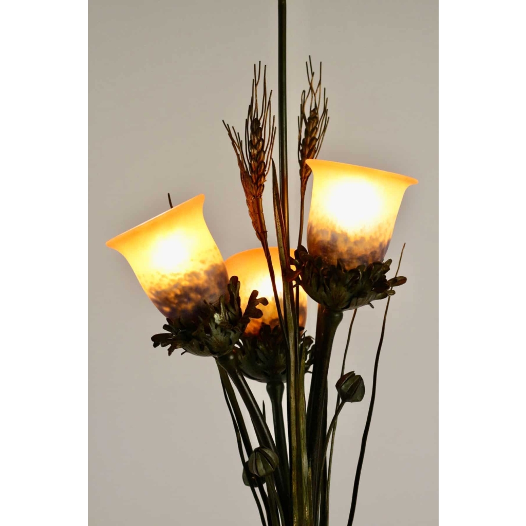 Rare lampe Art Nouveau en métal à décor d'épis de blé