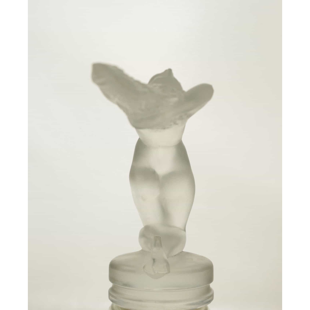 René Lalique Bouchon de Radiateur « Chrisis » | Biron René Lalique Bouchon de Radiateur "Chrisis"