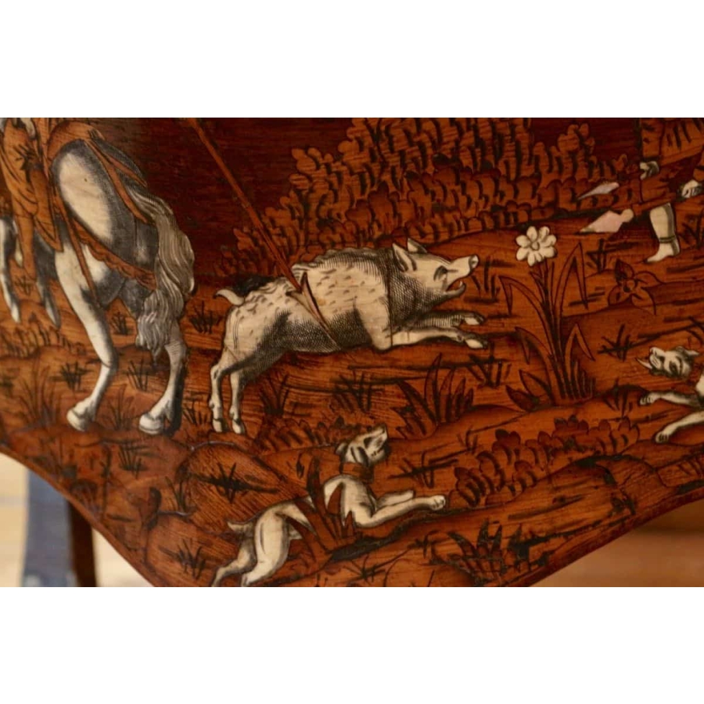Commode en marqueterie XIXème, du nord de l'Italie