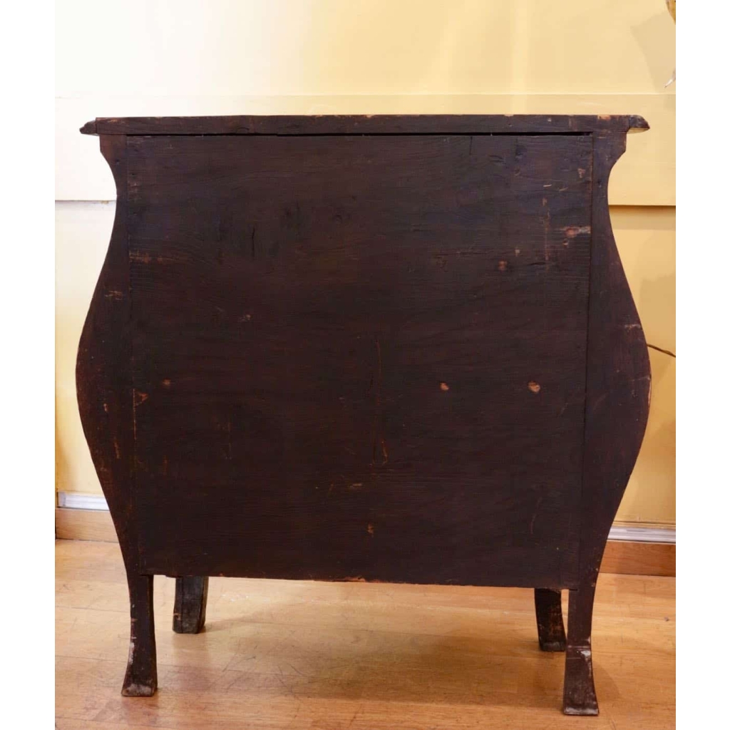 Commode en marqueterie XIXème, du nord de l'Italie