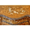 Commode en marqueterie XIXème, du nord de l'Italie