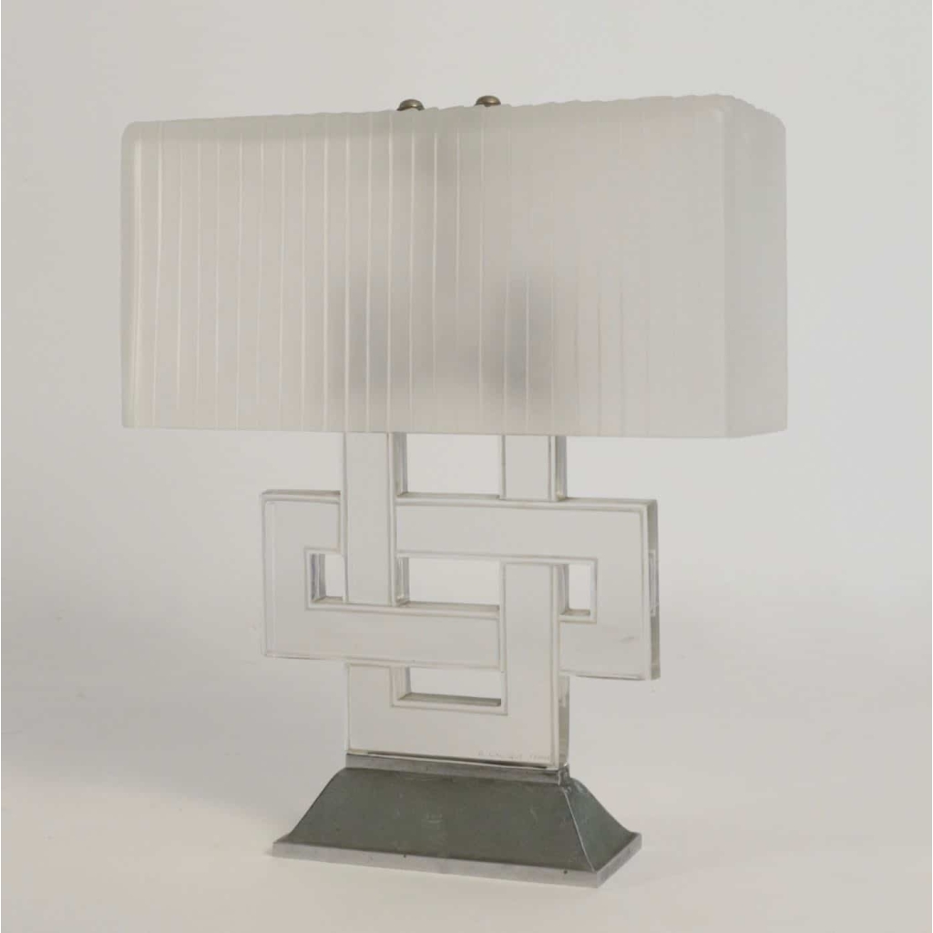 René Lalique lampe « Entrelacs » | Biron René Lalique lampe "Entrelacs"
