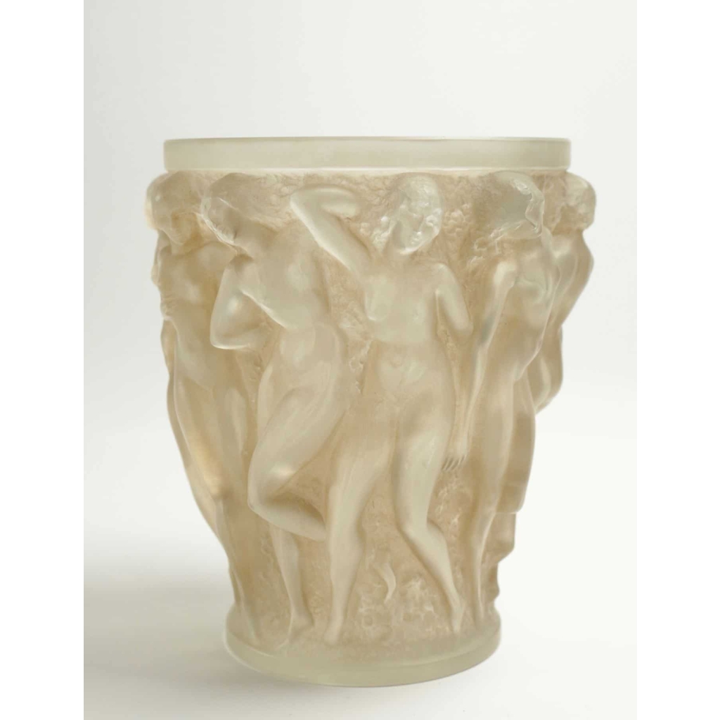 « RENÉ LALIQUE (1860-1945) Vase « Bacchantes » | Biron "RENÉ LALIQUE (1860-1945) Vase "Bacchantes"