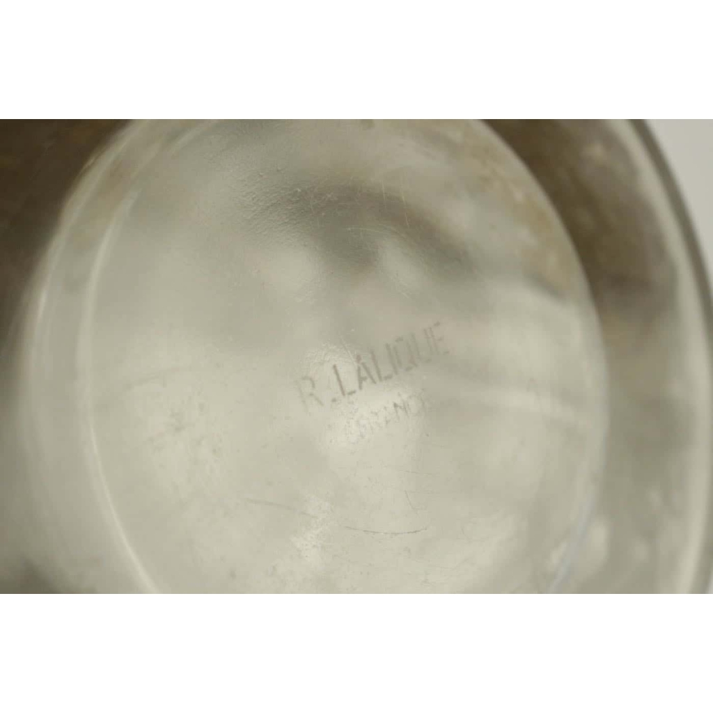 « RENÉ LALIQUE (1860-1945) Vase « Bacchantes » | Biron "RENÉ LALIQUE (1860-1945) Vase "Bacchantes"