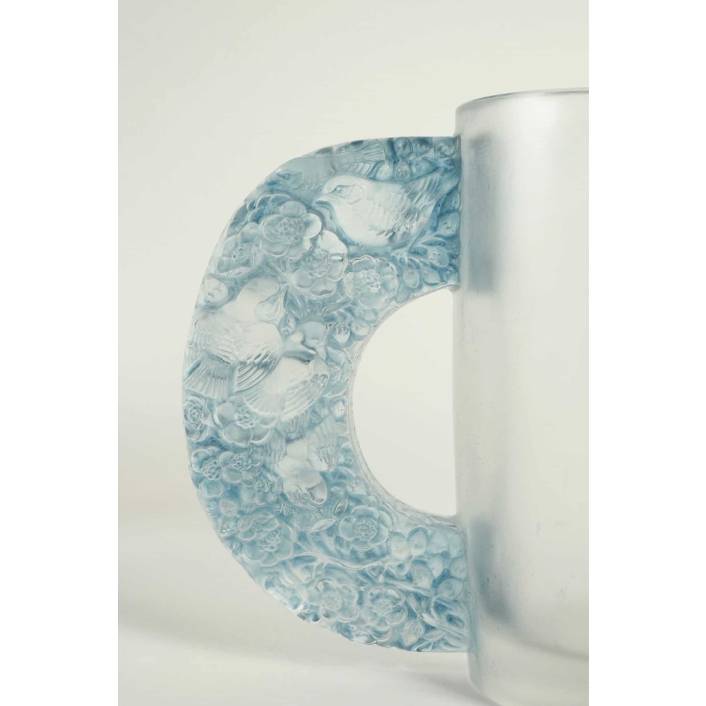 Rene Lalique Vase « Pétrarque » | Biron Rene Lalique Vase "Pétrarque"