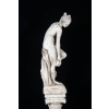 Sculpture Baigneuse, Pierre Reconstitué, XXème Siècle, Intérieur/Extérieur. | Biron Sculpture Baigneuse, Pierre Reconstitué, XXème Siècle, Intérieur/Extérieur.