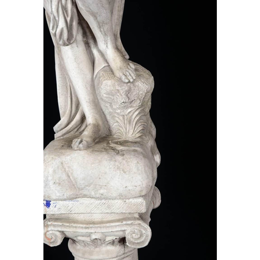 Sculpture Baigneuse, Pierre Reconstitué, XXème Siècle, Intérieur/Extérieur. | Biron Sculpture Baigneuse, Pierre Reconstitué, XXème Siècle, Intérieur/Extérieur.