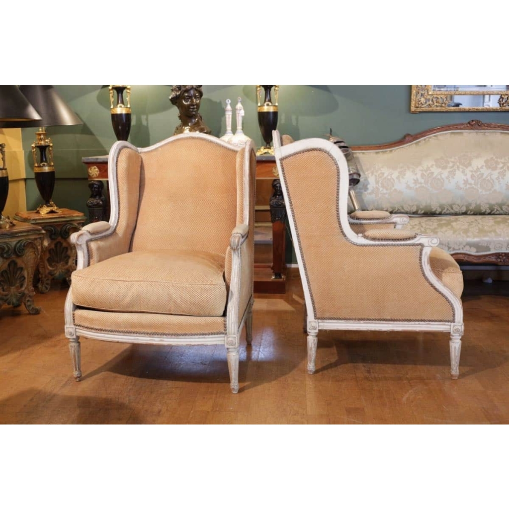 Paire de bergères de style Louis XVI. Circa 1880 | Biron Paire de bergères de style Louis XVI. Circa 1880