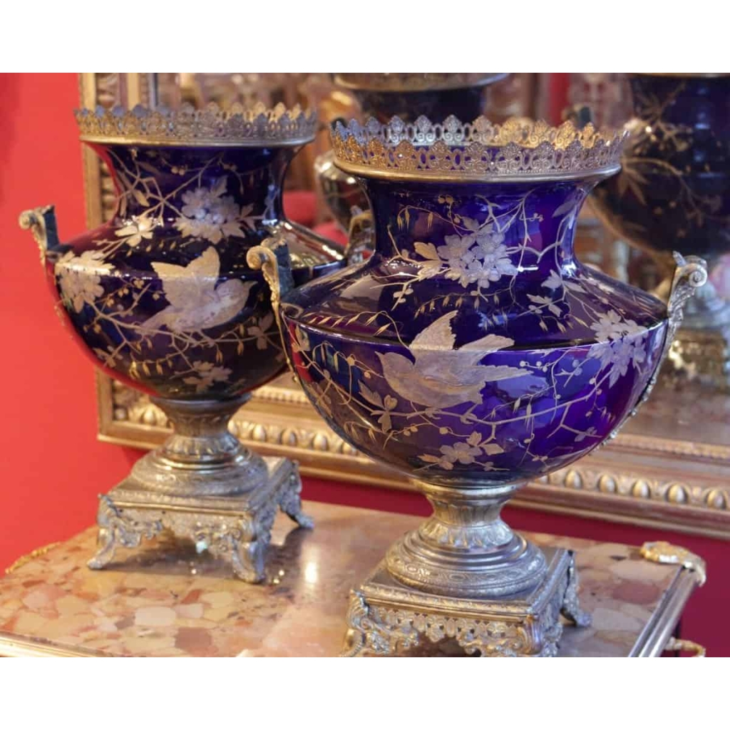 Paire de vases Bleu de Sèvres France 19e siècle | Biron Paire de vases Bleu de Sèvres France 19e siècle