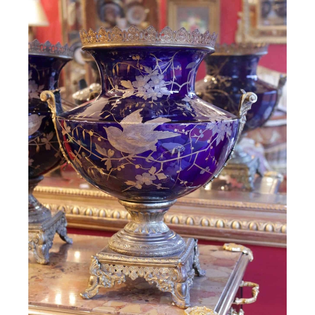 Paire de vases Bleu de Sèvres France 19e siècle | Biron Paire de vases Bleu de Sèvres France 19e siècle