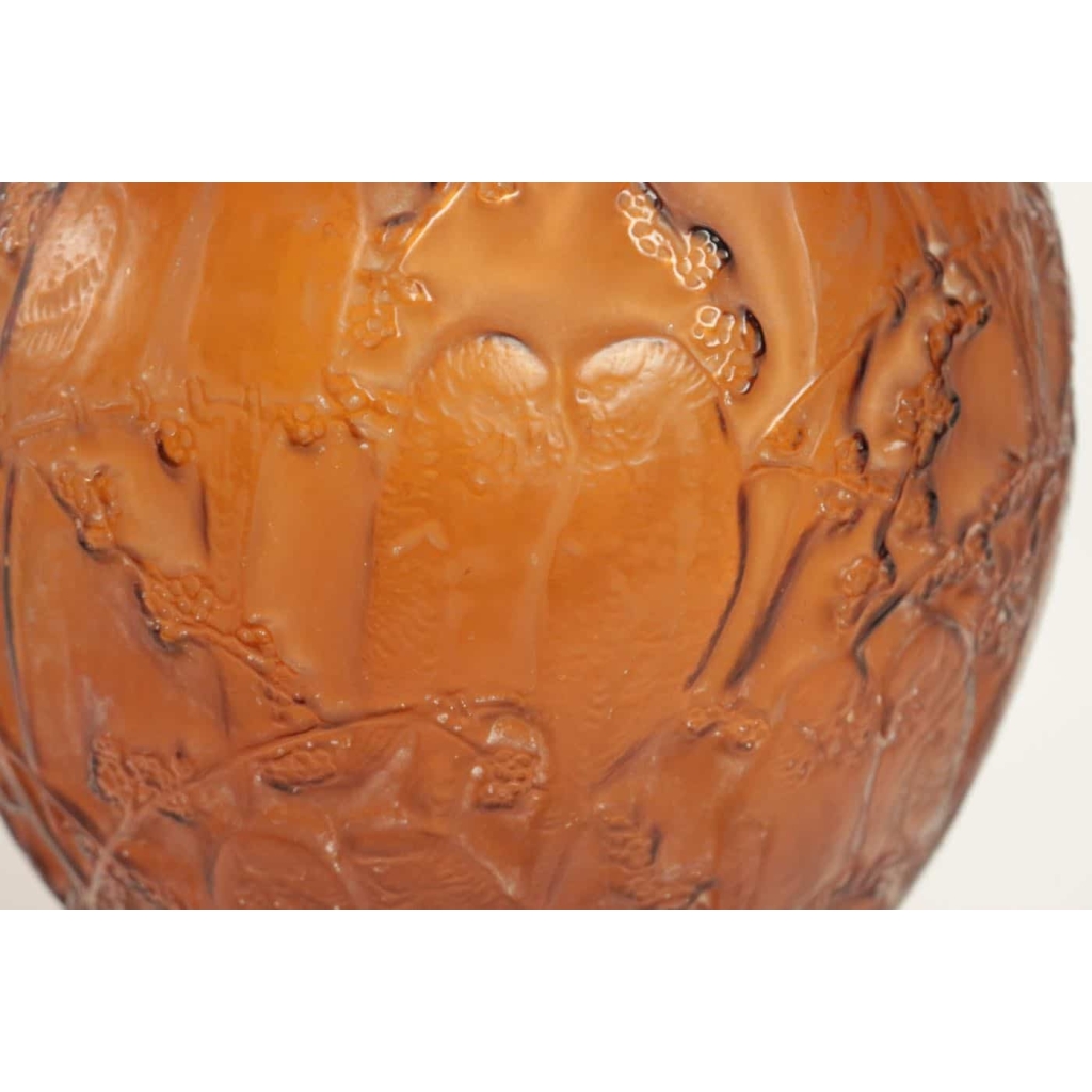 Rene Lalique Amber Vase « Perruches » | Biron Rene Lalique Amber Vase "Perruches"
