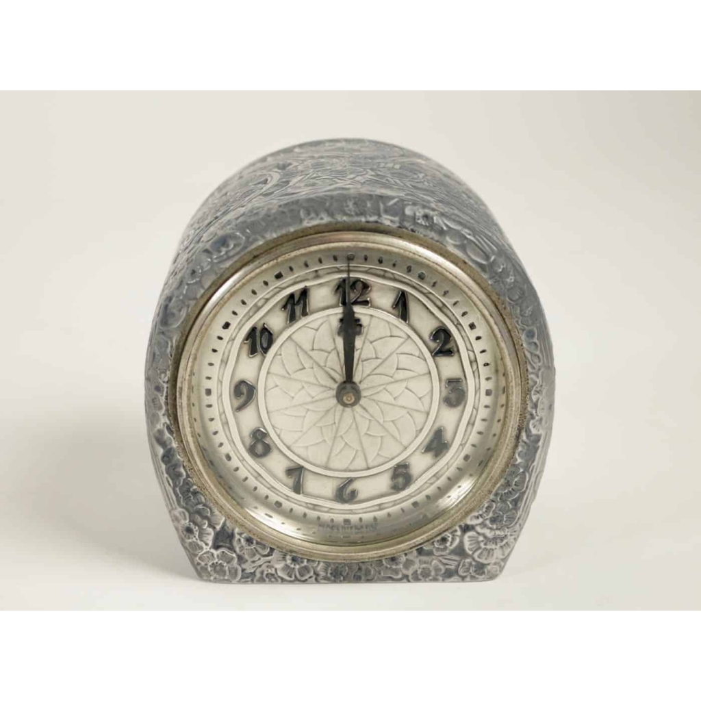René Lalique & ATO Pendule « Eglantines » | Biron René Lalique & ATO Pendule "Eglantines"