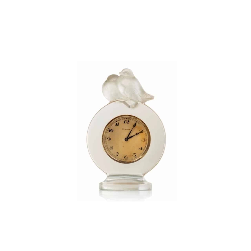 R. LALIQUE France Pendulette huit jours « Pierrots » | Biron 