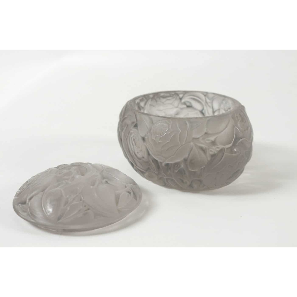 René LALIQUE « 1860 – 1945) Boite « Dinard » | Biron René LALIQUE "1860 - 1945) Boite "Dinard"